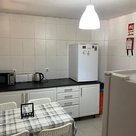 Apartament Adro De Cima *